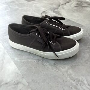 Superga Womens 41 1/2 or 8.5 or Mens 10 Grey Shoes Sneaker Skate Casual